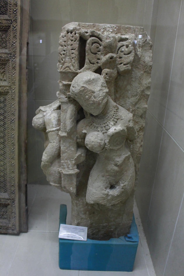 Carved stone pillar showing dancing female figure : Bahawalpur Museum artefacts - 